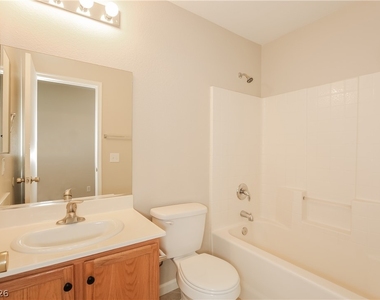 3129 Macaroon Way - Photo Thumbnail 8
