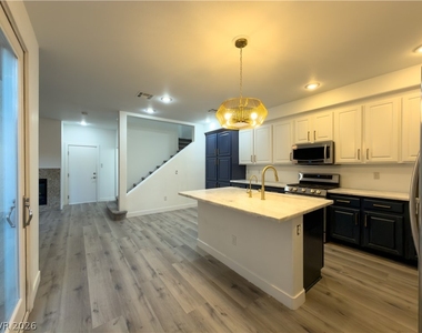 11500 Belmont Lake Drive - Photo Thumbnail 7