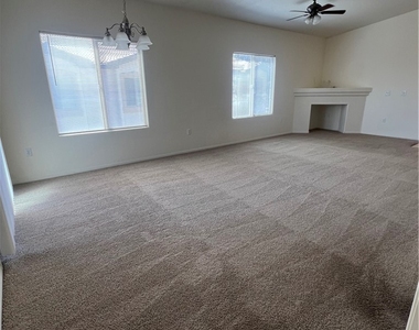 8805 Jeffreys Street - Photo Thumbnail 14