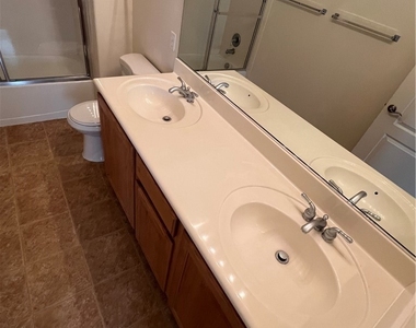 8805 Jeffreys Street - Photo Thumbnail 16