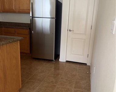 8805 Jeffreys Street - Photo Thumbnail 27