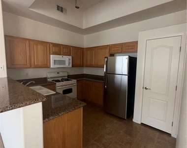 8805 Jeffreys Street - Photo Thumbnail 26