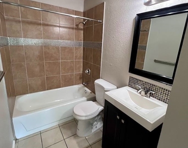 6928 Appleton Drive - Photo Thumbnail 10