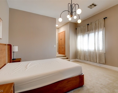 7686 Gossamer Wind Street - Photo Thumbnail 27