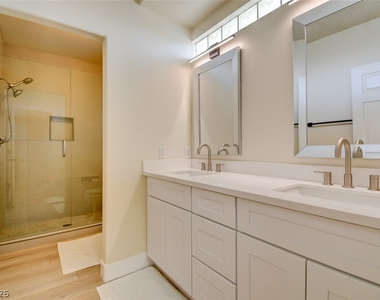 7686 Gossamer Wind Street - Photo Thumbnail 25