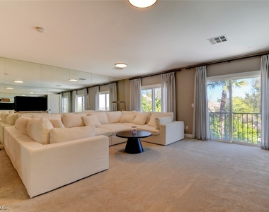 7686 Gossamer Wind Street - Photo Thumbnail 23