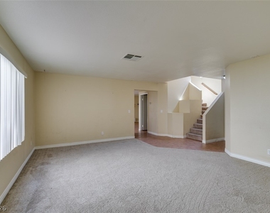 9532 Amber Valley Lane - Photo Thumbnail 3