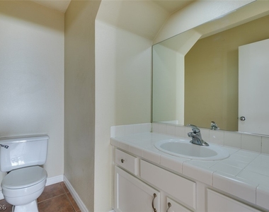9532 Amber Valley Lane - Photo Thumbnail 12