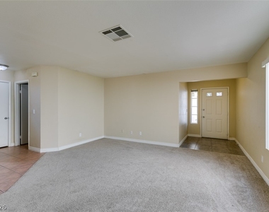9532 Amber Valley Lane - Photo Thumbnail 2