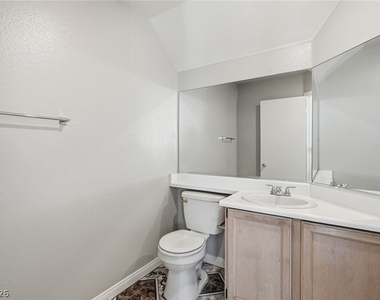 808 Majestic Rock Circle - Photo Thumbnail 25