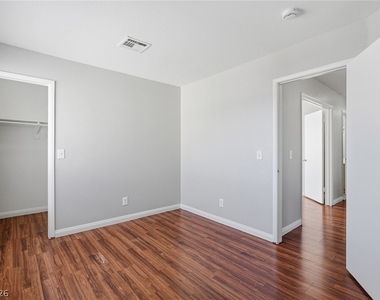 808 Majestic Rock Circle - Photo Thumbnail 24