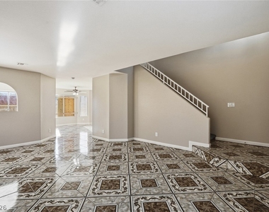 808 Majestic Rock Circle - Photo Thumbnail 6