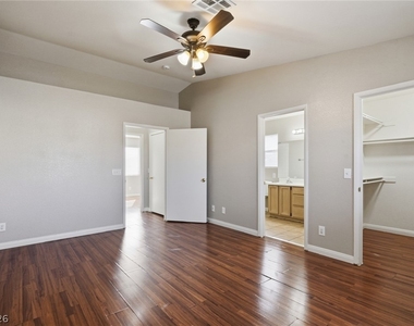 808 Majestic Rock Circle - Photo Thumbnail 18