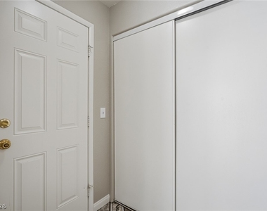808 Majestic Rock Circle - Photo Thumbnail 9