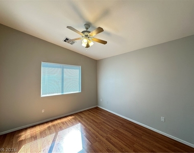 9312 Straw Hays Street - Photo Thumbnail 9