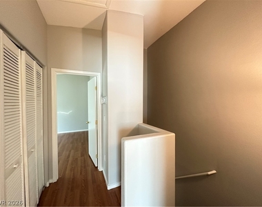 9312 Straw Hays Street - Photo Thumbnail 8