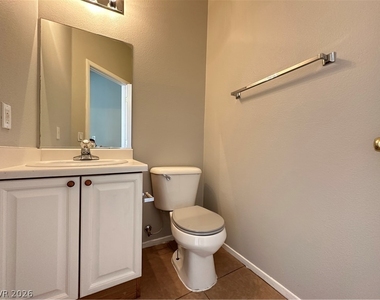 9312 Straw Hays Street - Photo Thumbnail 6