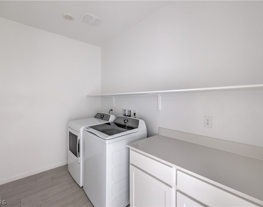 11804 Waterbird Avenue - Photo Thumbnail 23