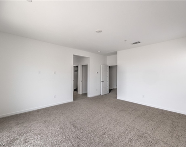 11804 Waterbird Avenue - Photo Thumbnail 8