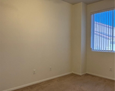 1601 Tranquil Meadows Lane - Photo Thumbnail 20