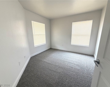 6800 E Lake Mead Boulevard - Photo Thumbnail 10