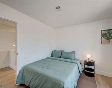 3200 Ivory Coast Drive - Photo Thumbnail 35