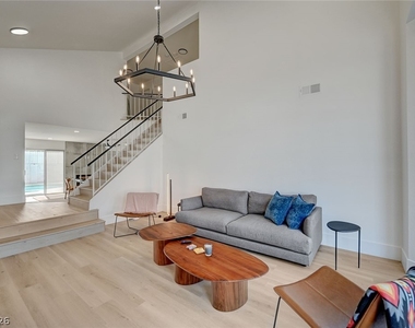 3200 Ivory Coast Drive - Photo Thumbnail 5