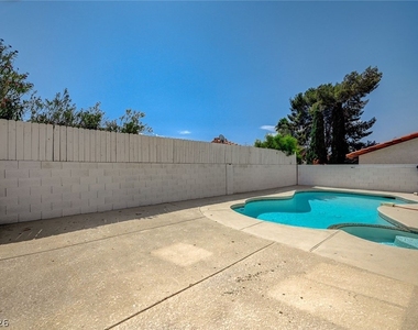 3200 Ivory Coast Drive - Photo Thumbnail 41