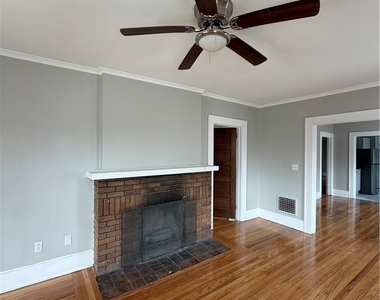 501-2 Clarendon Street - Photo Thumbnail 2