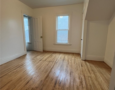 229 Kellogg Street - Photo Thumbnail 21
