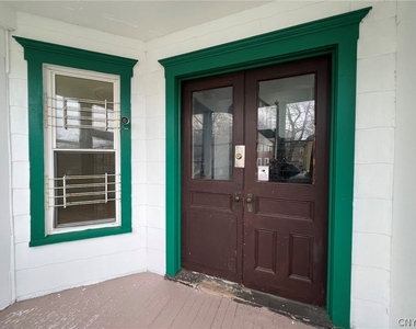 229 Kellogg Street - Photo Thumbnail 1