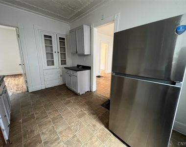 229 Kellogg Street - Photo Thumbnail 25