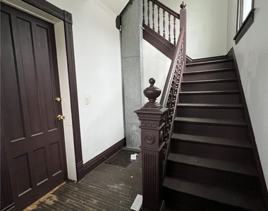 229 Kellogg Street - Photo Thumbnail 29