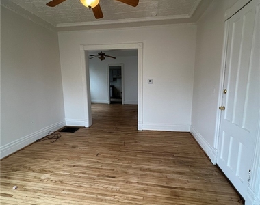 229 Kellogg Street - Photo Thumbnail 20