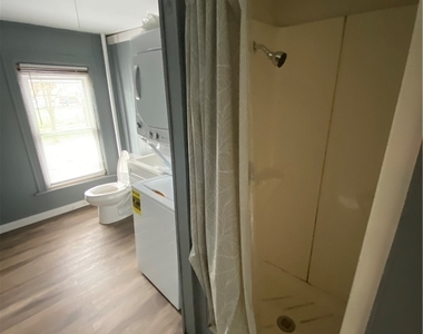 752 S Main Street - Photo Thumbnail 9