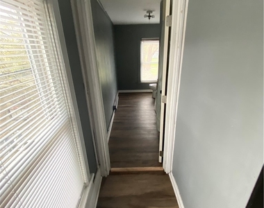 752 S Main Street - Photo Thumbnail 5