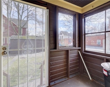 459 Parsells Avenue - Photo Thumbnail 24