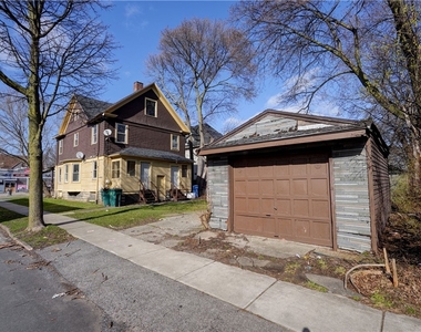 459 Parsells Avenue - Photo Thumbnail 28