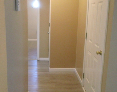 122 Samanthas Way - Photo Thumbnail 28