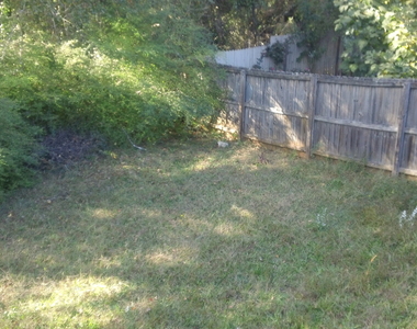 122 Samanthas Way - Photo Thumbnail 9