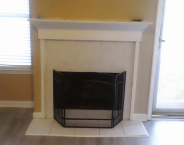 122 Samanthas Way - Photo Thumbnail 27