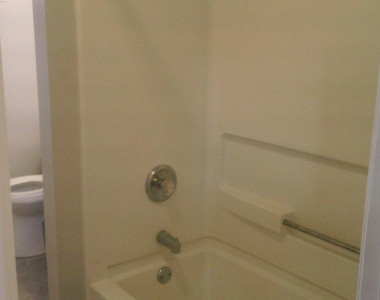122 Samanthas Way - Photo Thumbnail 30