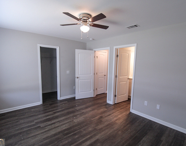 202 Evans Terrace - Photo Thumbnail 6