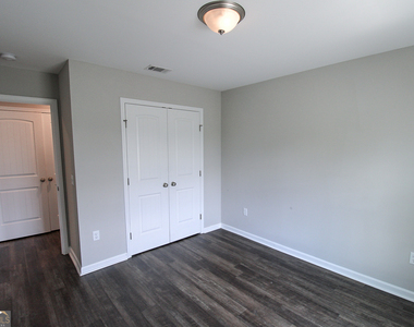 202 Evans Terrace - Photo Thumbnail 12