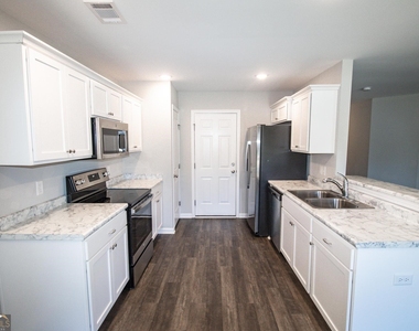 201 Evans Terrace - Photo Thumbnail 5