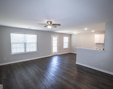 139 Callaway Crescent - Photo Thumbnail 2