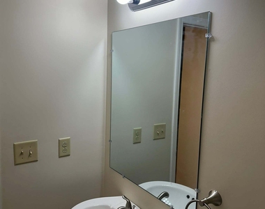 1167 Turner Way - Photo Thumbnail 4