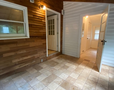 1800 Timothy Road - Photo Thumbnail 9