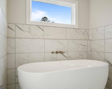 126 Spaulding Lane - Photo Thumbnail 24