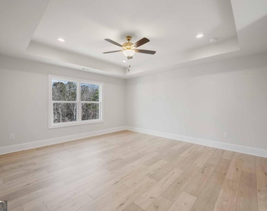 126 Spaulding Lane - Photo Thumbnail 20